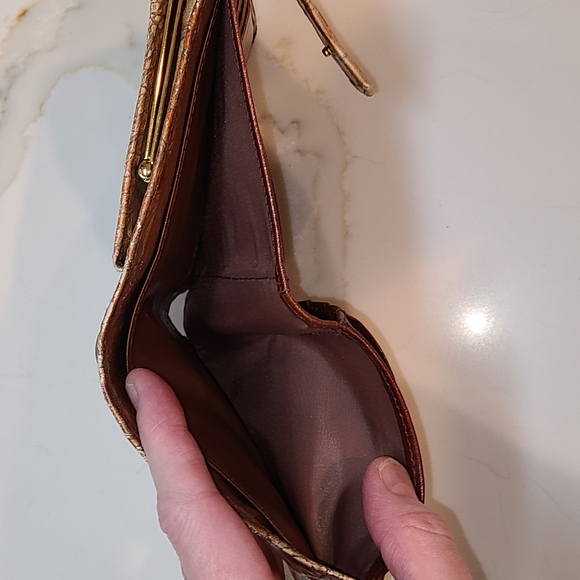 Brahmin Tan Crocodile Embossed Wallet - Picture 9 of 13